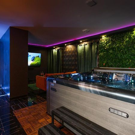 L Escale Jacuzzi Et Sauna Evreux Exterior photo