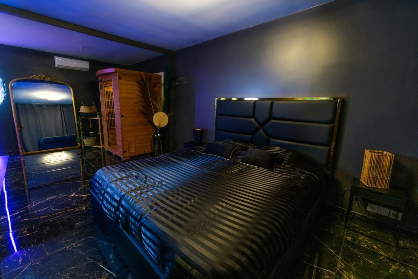 L Escale Jacuzzi Et Sauna Evreux Exterior photo